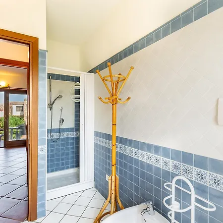 Le Orchidee 2 Apartment Olbia