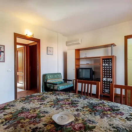 Le Orchidee 2 Apartment Olbia